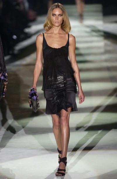 Look 18